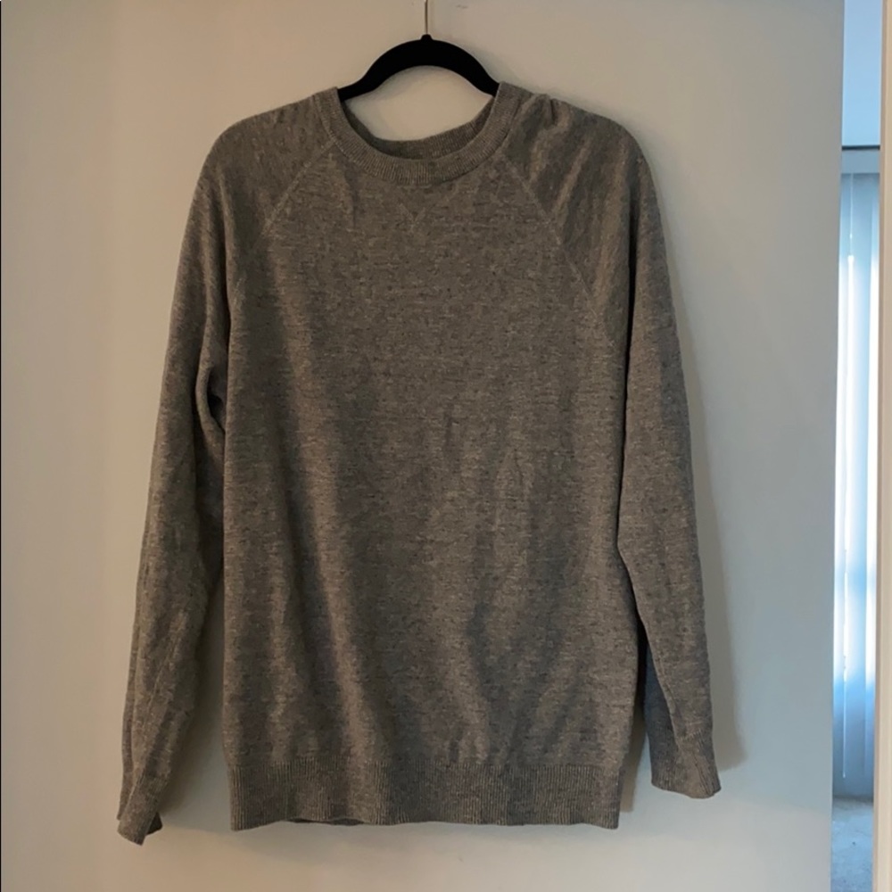 H&M Grey sweater